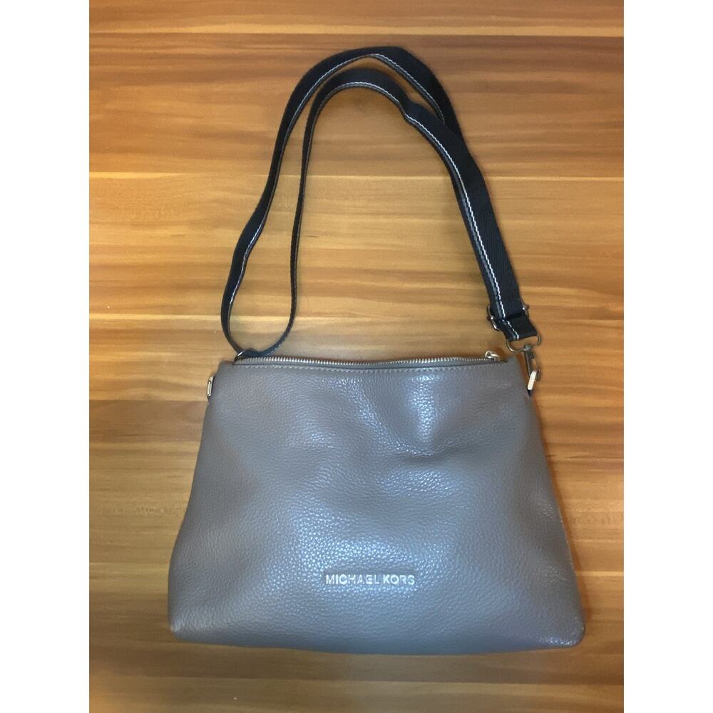 Michael Kors Pebbled Leather Gray Crossbody Shoulder Bag BlackWhite Fabric Strap